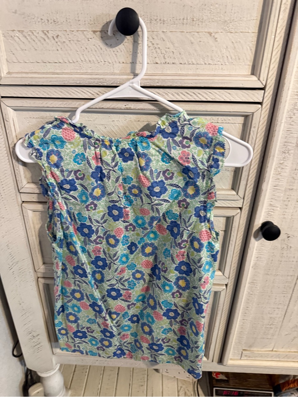 Talbots Floral Sleeveless Blouse in Blue, Pink, Yellow